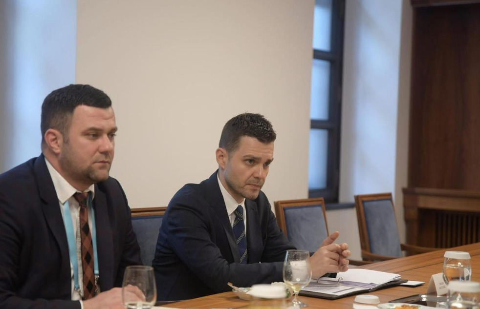 Средба Муцунски-Магјар, во фокус на разговорите одличната трговска соработка меѓу Македонија и Унгарија