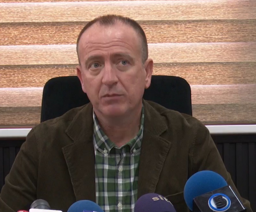 Таравари: Утрово станав со 50 пораки дали давам оставка, останувам министер и на 1, и на 2, и на 5 април