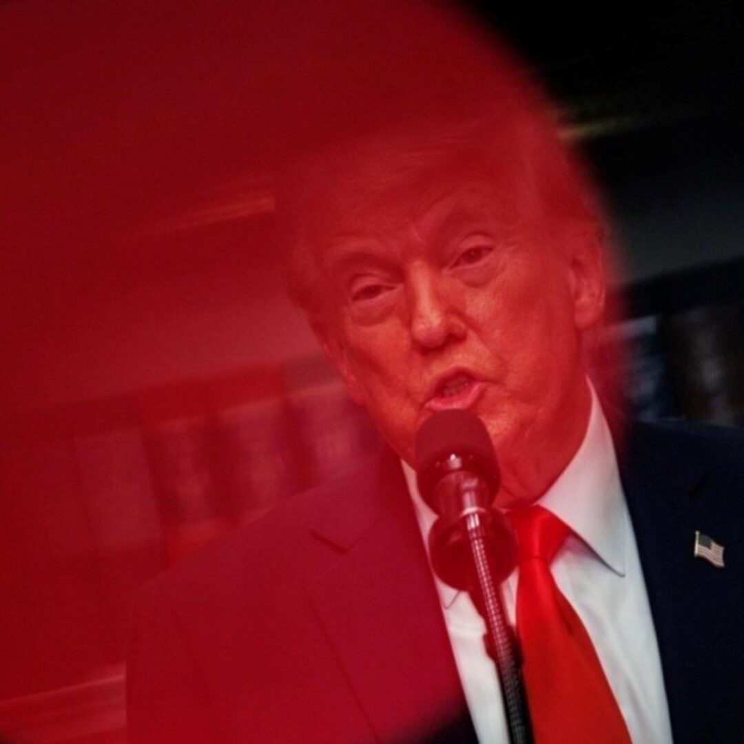 Трамп тестира колку далеку може да оди со Украина, објави „Њујорк Тајмс“