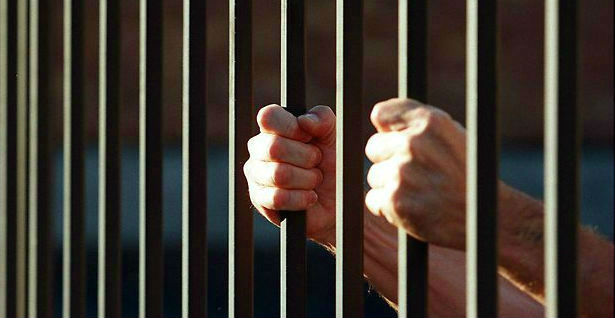 Тројца поранешни градоначалници на Кочани и уште 21 лице завршија во 30-дневен притвор за трагедијата во „Пулс“