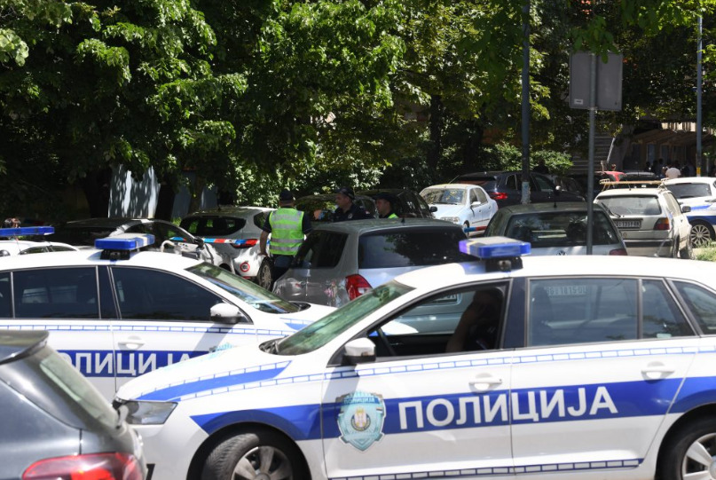 Уапсен Црногорец, пукал низ прозорецот од својот стан во центарот на Белград