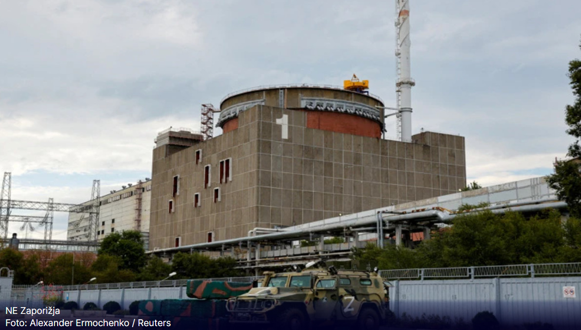 Украина ја обвинува Русија за излевање гориво во Запорожје: „Не само што ја украдоа електраната, туку не се способни и да се грижат за неа“