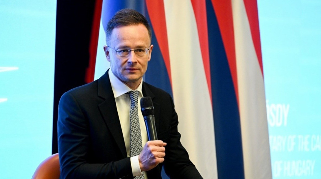 Унгарскиот министер за надворешни работи: Украина се турка во ЕУ, додека Западен Балкан чека 15 години