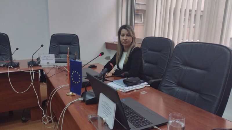 „Ауф, ќе магистрираме на тема Интерпелација“: Апасиев за собраниската седница