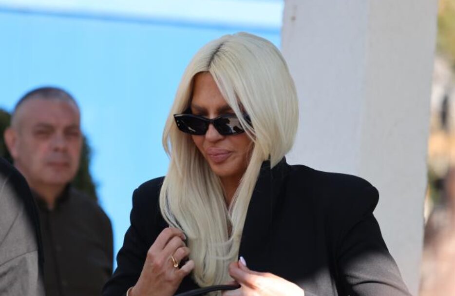 „Ми гостуваа на концерт, не ми се верува дека го пишувам ова...“: Карлеуша за страшната трагедија во Кочани