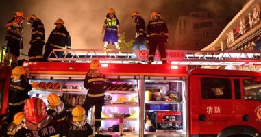 20 загинати во пожар во дом за стари лица во Кина