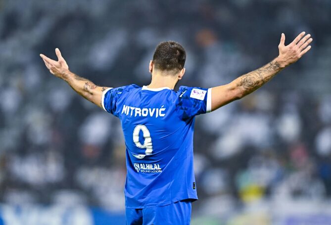 Бешикташ ги започнал преговорите со Митровиќ