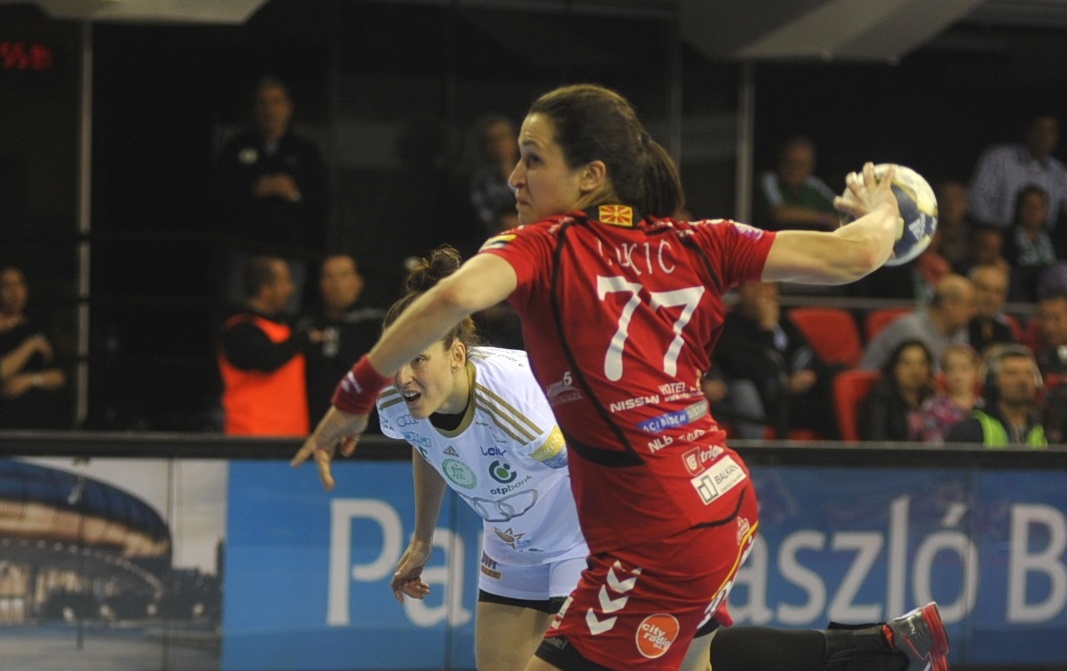 (Видео) Андреа Лекиќ реши да стави крај на кариерата