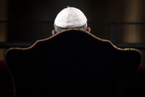 (Видео) Запечатена резиденција на папата, во Ватикан владее седисвакација