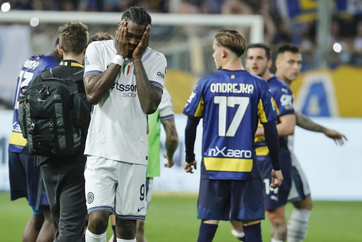 (Видео) Интер се сопна на „Енио Тардини“, Парма ја врати незивесноста во шампионската трка