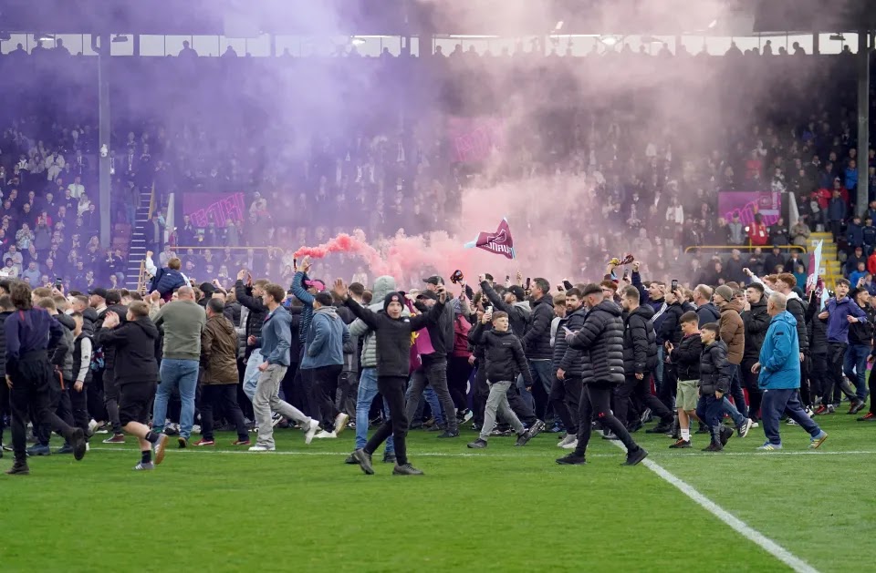 (Видео) Лудница на Турф Мур, Барнли се врати во Премиер лигата