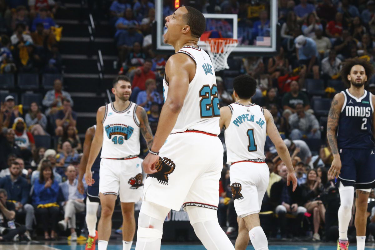 (Видео) Мемфис го прегази Далас, Мајами преку Атланта избори плеј-оф