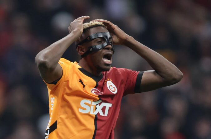 (Видео) Осимен во Манчестер Јунајтед!?