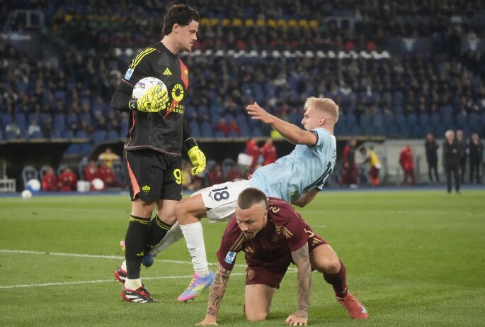 (Видео) Спектакуларниот гол на Суле ја спаси Рома од пораз во „Дерби дела капитале“