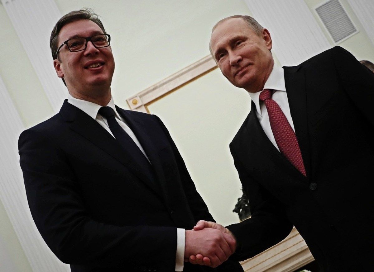 Вучиќ оди во Русија на прославата на Денот на победата, ќе се сретне со Путин