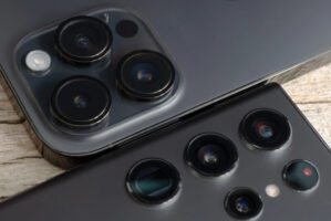 Дали Samsung е единствениот што може да го „спаси“ Apple?