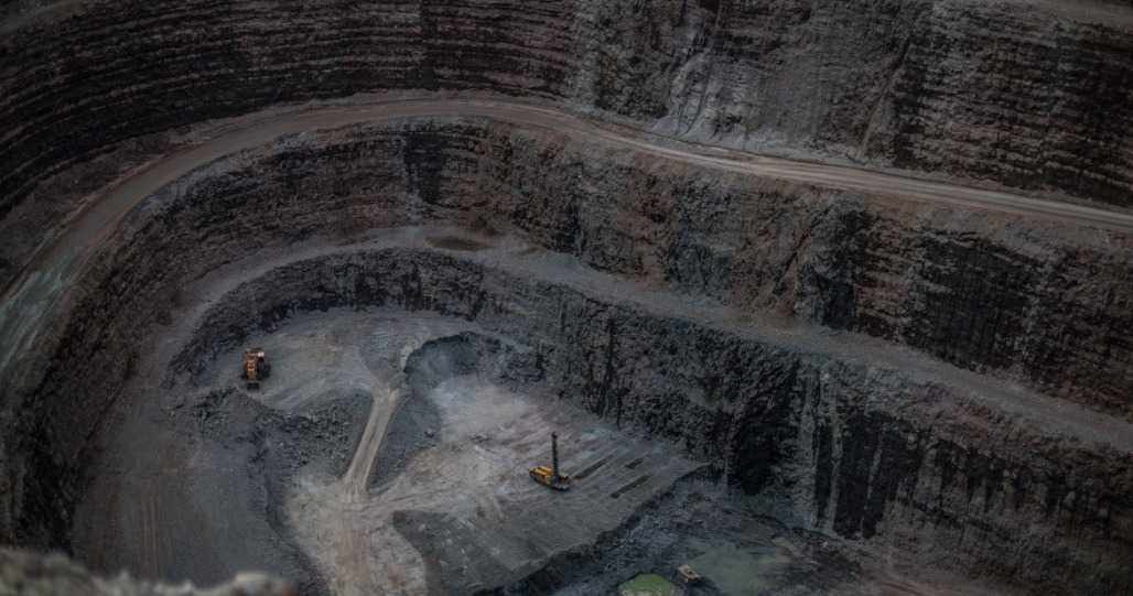 Договорот за минерали меѓу САД и Украина повторно е пред колапс, дознава „Фајненшл тајмс“