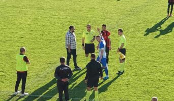 Играчите на Воска си заминаа од теренот, Вардар ќе запише службена победа