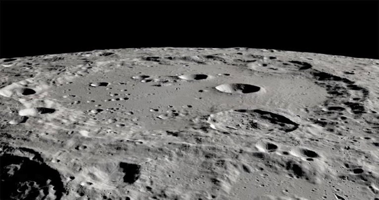 Кина и Русија планираат изградба на нуклеарен реактор на Месечината