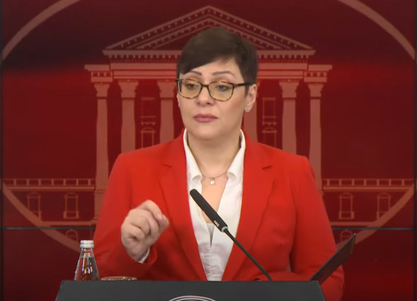 Културата остана без плата – министерката на олигархијата чека насоки од „горе“, велат од партијата Левица