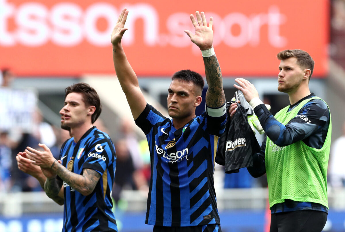 Мартинез го цени Јамал, но не сака да чуе за споредба со Меси