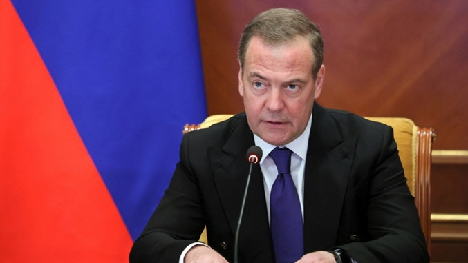 Медведев: Невозможно е нуклеарно разоружување