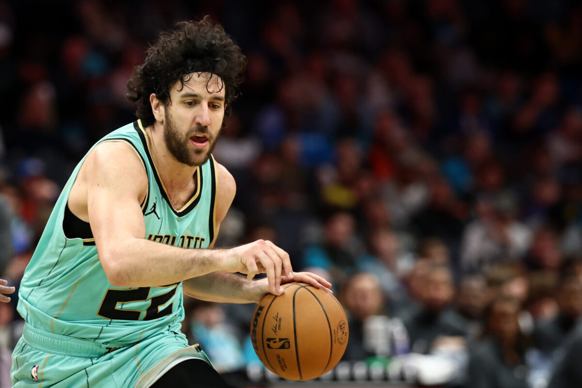 Мициќ се враќа во Евролигата