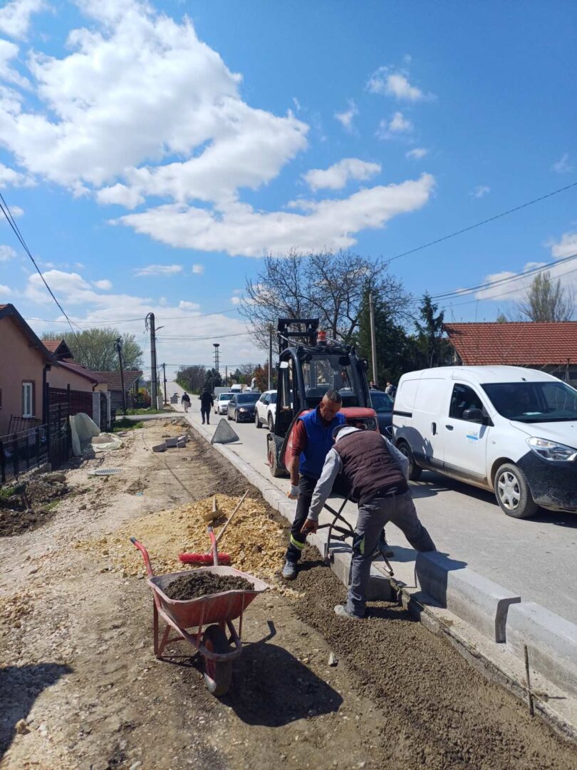 Општина Илинден почна со изградба на тротоар на дел од улицата 2 во населбата Илинден