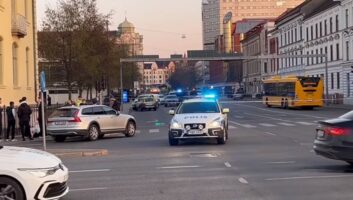 Повеќе од 10 рачни бомби биле пронајдени во ранецот на 15-годишно момче во Maлме