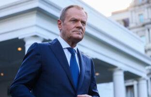 Полска ја затвора вратата; „Не им верувајте на Путин и Лукашенко, тие ве лажат“