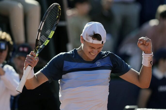 Руне и повредата посилни од Алкараз