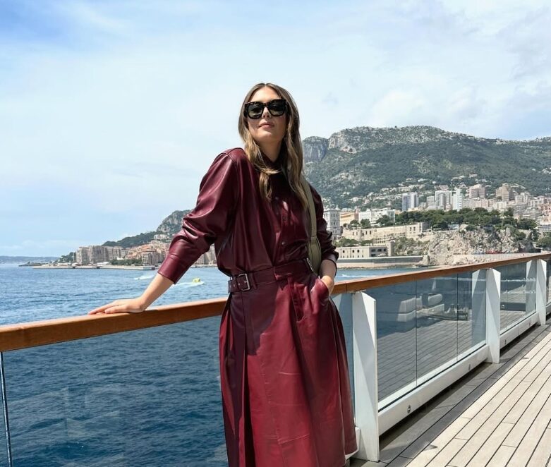 (Фото) Дали знаете колку е висока Марија Шарапова: таа застана до Меџик Џонсон