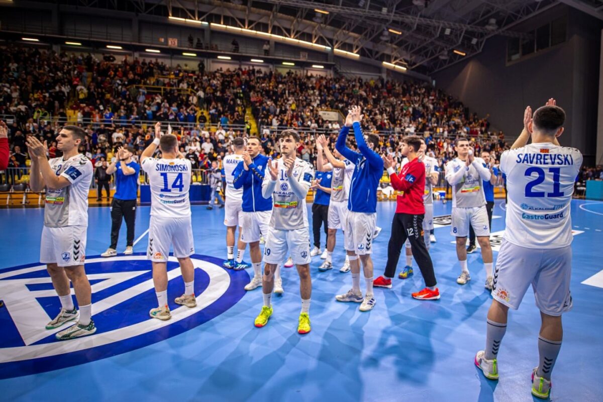 Алкалоид-АЕК нема да се игра вечерва – Грците под закана од своите навивачи одбија да излезат на теренот