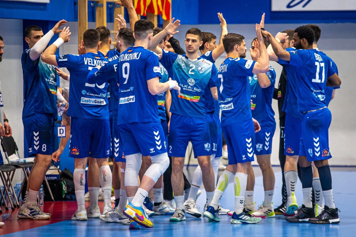 Алкалоид ја замолкна Атина, го победи АЕК во првиот финален меч во Европскиот куп