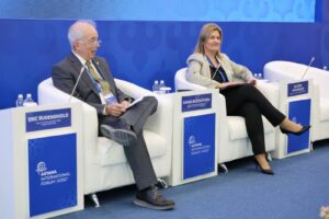 Божиновска во Астана: „Критичните минерали се новата геополитичка оска на енергетската транзиција“
