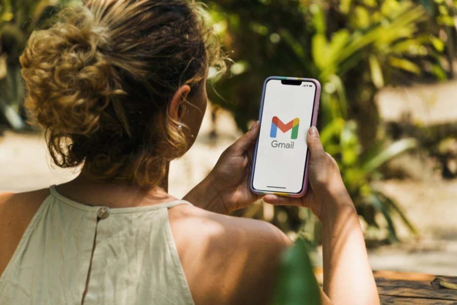 ВИДЕО: Gmail добива паметни одговори со вештачка интелигенција