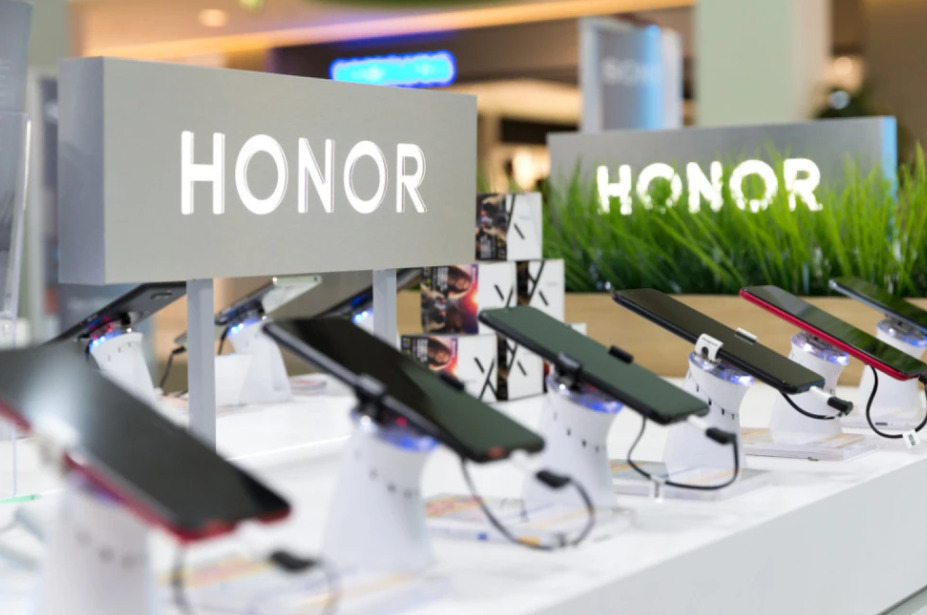 ВИДЕО: Honor 400 и Honor 400 Pro доаѓаат за две недели