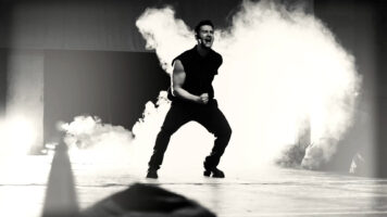 (Видео) Даниел Данн со две нови песни во „Хитмејкер“