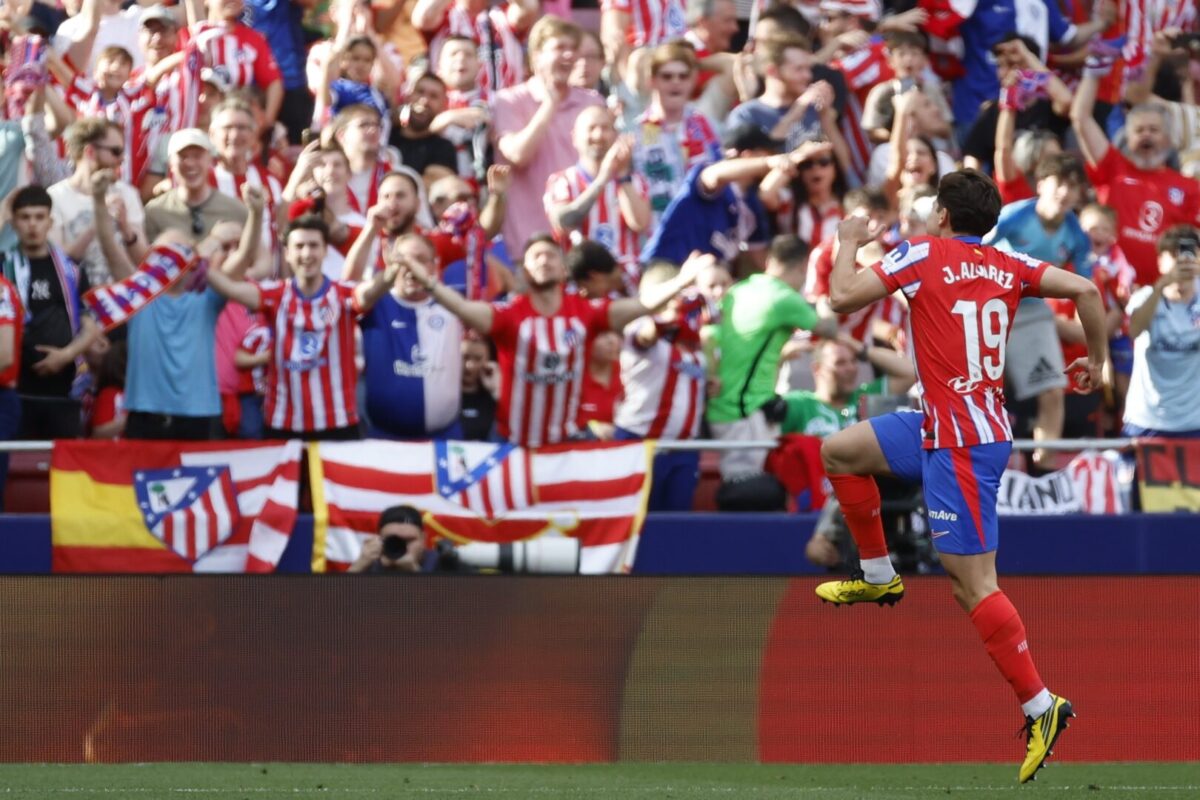 (Видео) Евроголови на Алварез и Форналс во Мадрид, Виљареал ја победи Барса