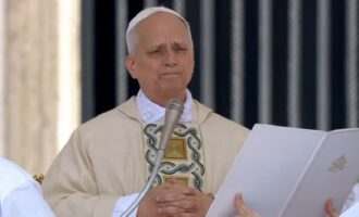 (Видео) Инагурација на папата Лав XIV во Ватикан, покрај верниците има и над 150 важни гости