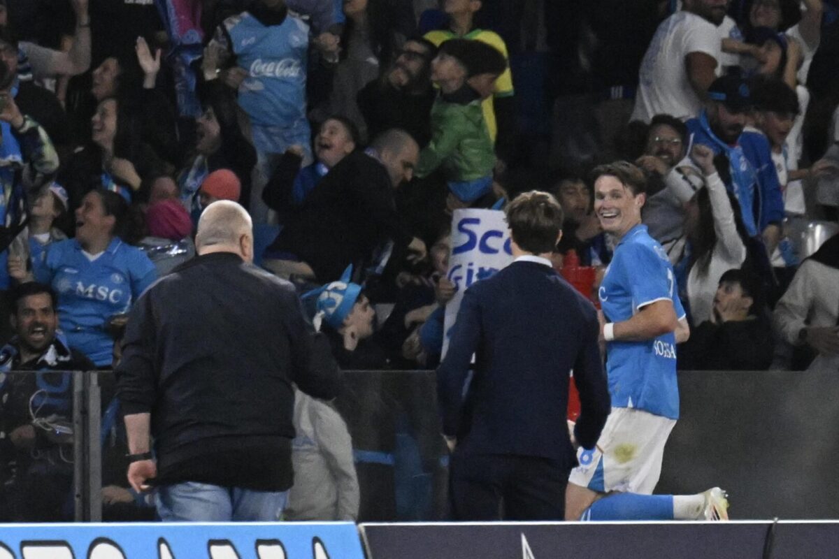 (Видео) Наполи четврти пат во историјата ја освои Серија А