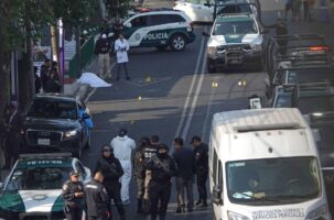 (Видео) Соработници на градоначалничката на Мексико Сити ликвидирани среде бел ден во центарот на градот