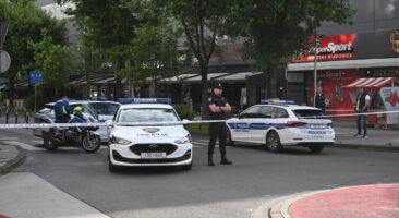 Во Загреб фрлена бомба, две кафулиња се оштетени