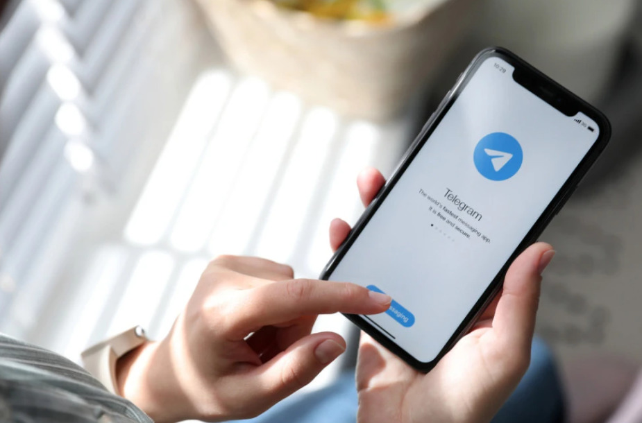 Го блокираат Telegram