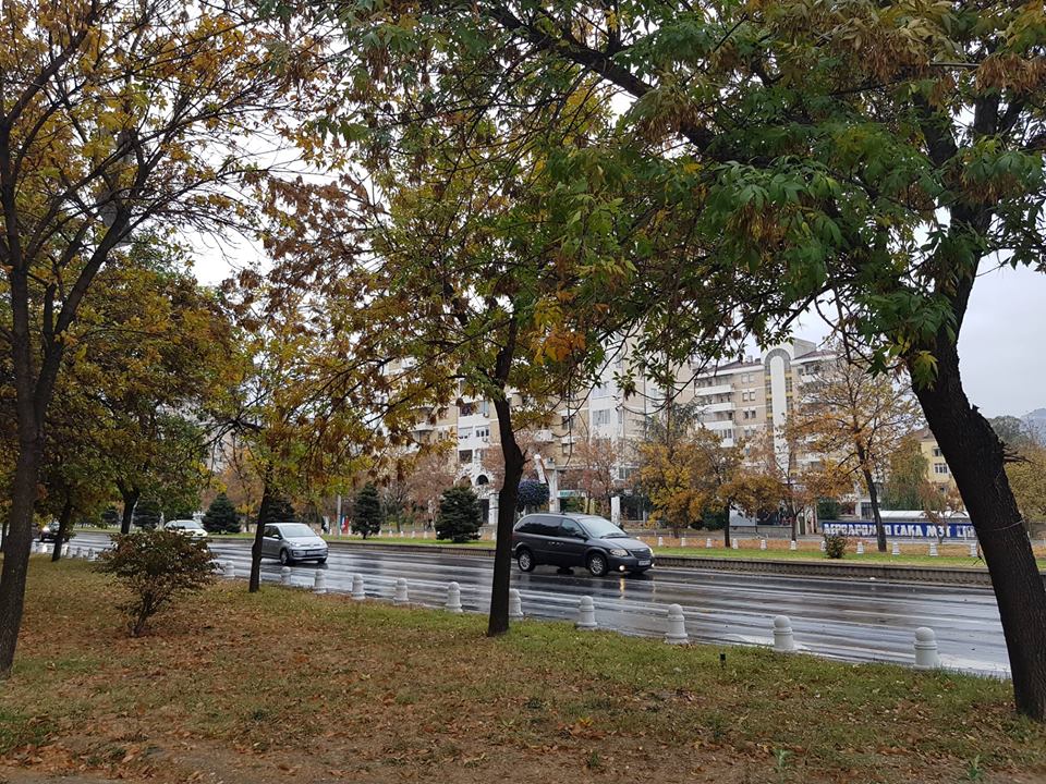 Денес облаци и дожд, утре стабилизација и температури до 26 степени