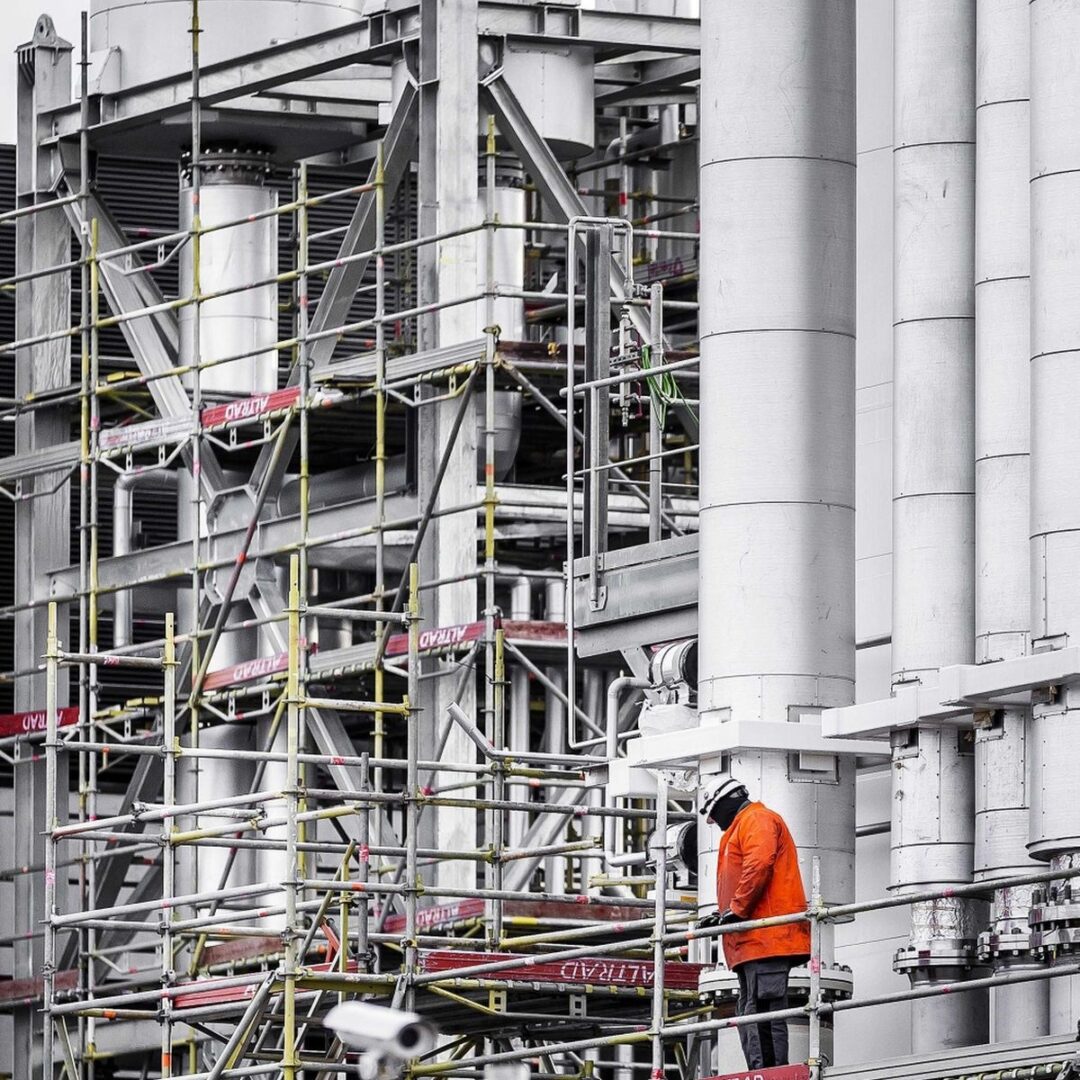 ЕУ: Ќе престанеме да увезуваме руски гас; Кремљ: Си пукаат во нога