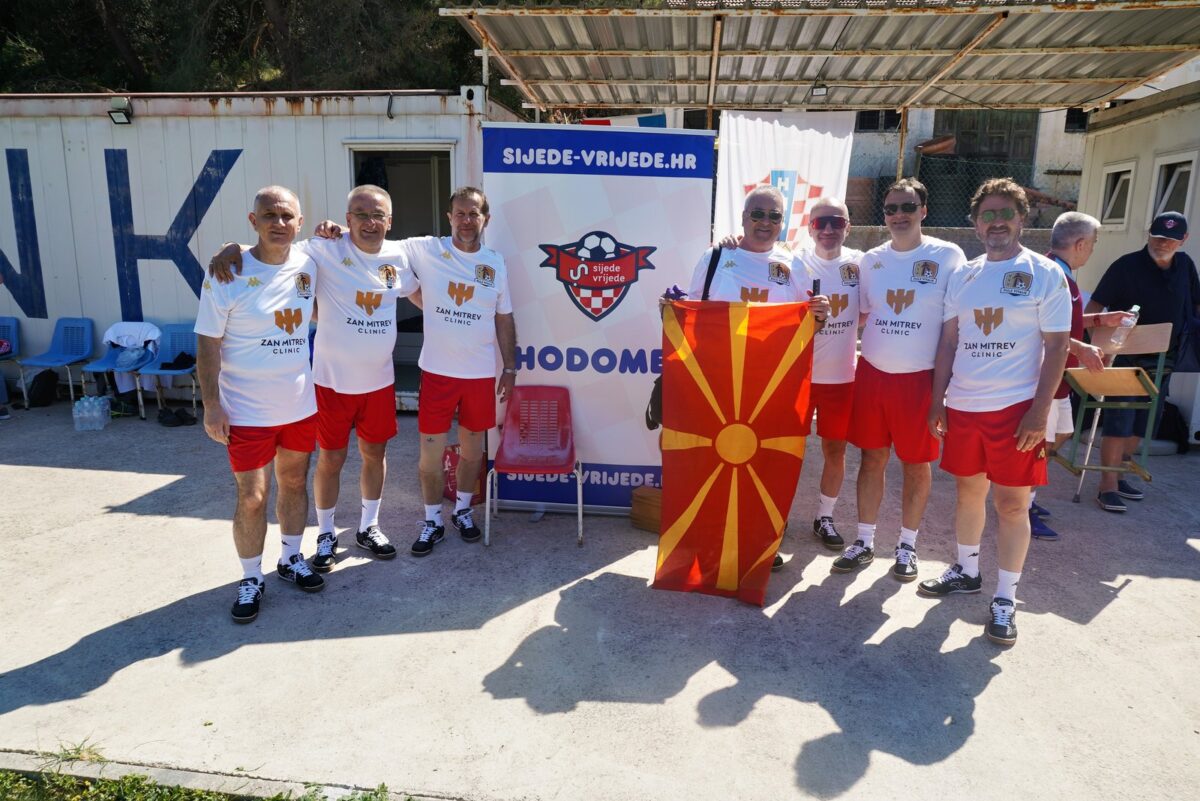 Клиника Жан Митрев го промовира здравиот начин на живот преку Шутбал – Walking Football