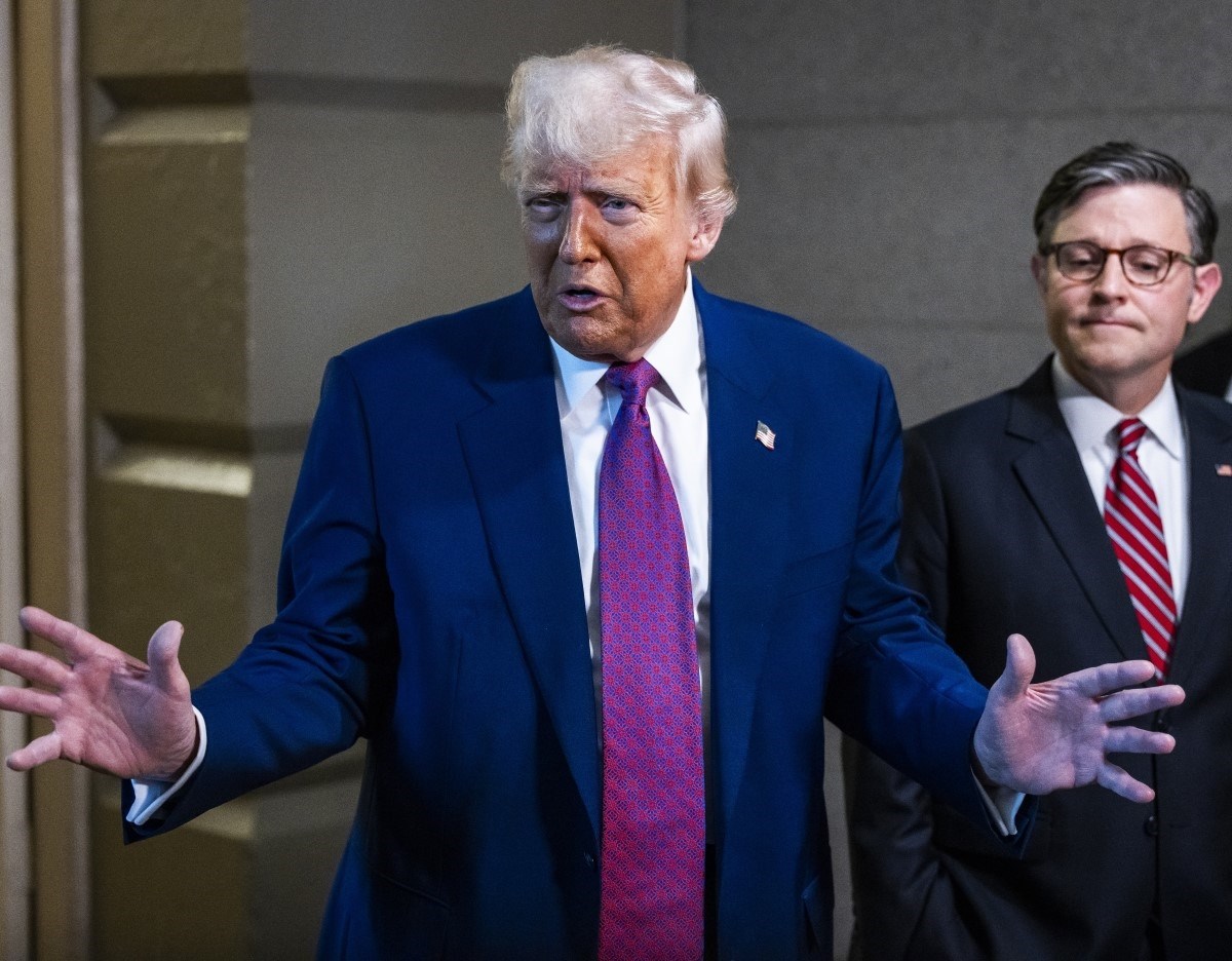 Нова анкета: 42% од Американците го поддржуваат Трамп