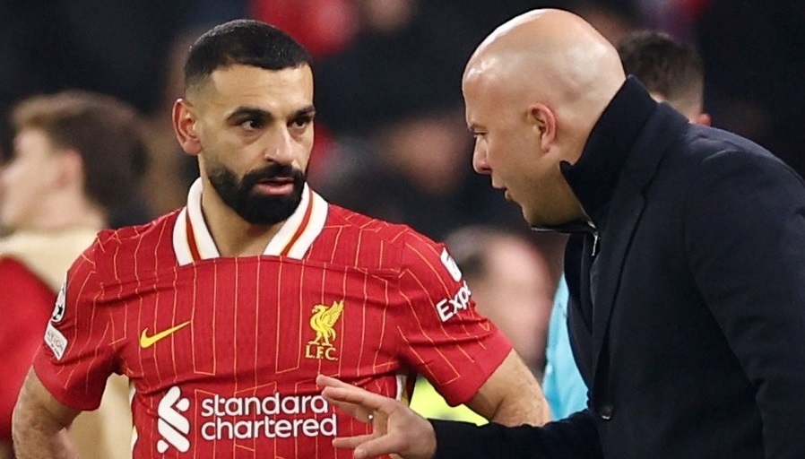 Ова се кандидатите за најдобар играч и менаџер на сезоната во Премиер лигата