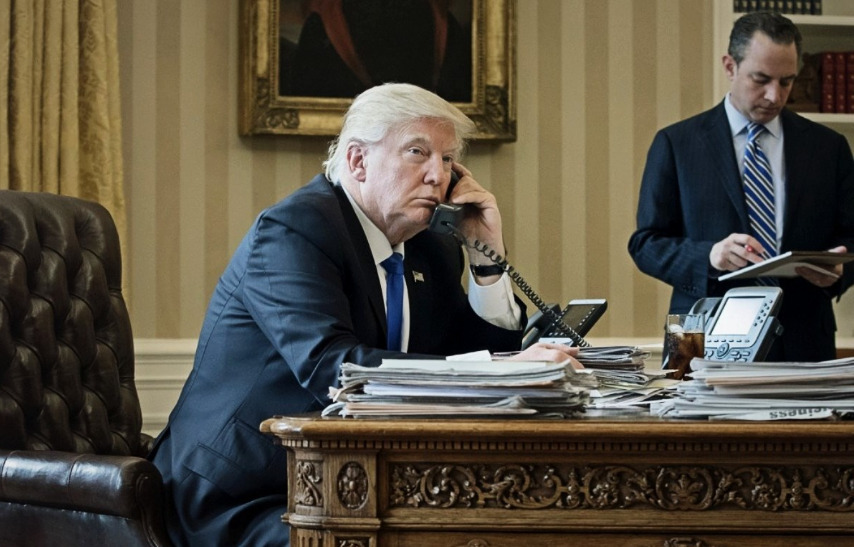 По два часа заврши разговорот помеѓу Трамп и Путин